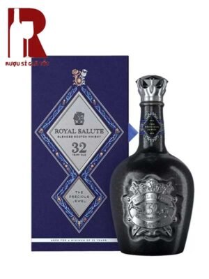 Chivas Royal Salute 32 Year Old