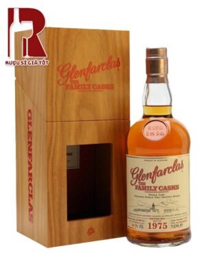 Glenfarclas 40 Year Old Family Casks 1975