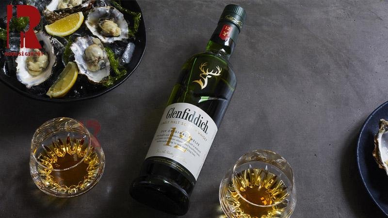 Glenfiddich có nhiều dòng sản phẩm với các độ tuổi và hương vị khác nhau