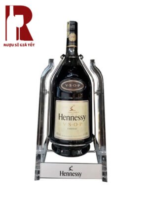 Rượu Hennessy VSOP 3000ml Kèm Kệ